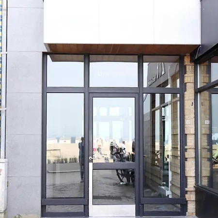 For 4 Near The Nieuwpoort